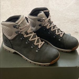 Timberland Womens Alderwood boots